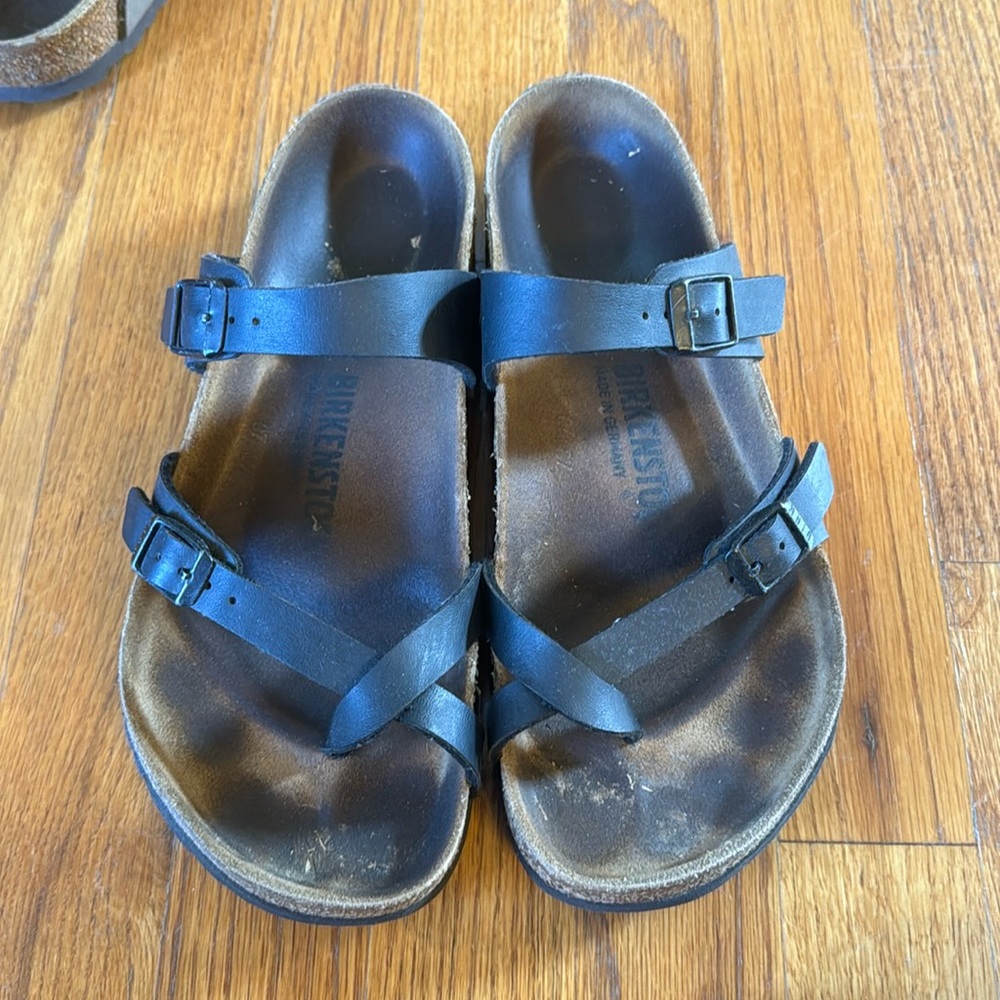 Birkenstock Mayari Sandals in black